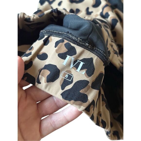 IVL Collective Into The Wild Power Sports Bra Leopard Print Size 6 Tan - Picture 4 of 6